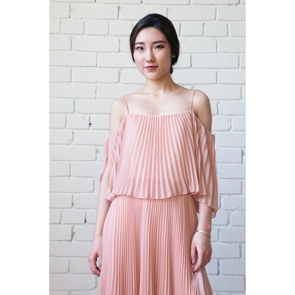 ABS by Allen Schwartz | Pleated popover dress - Picture 2 of 6